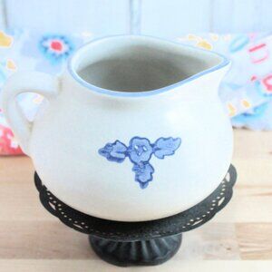 Vintage  Pfaltzgraff Gravy Boat/Yorktowne